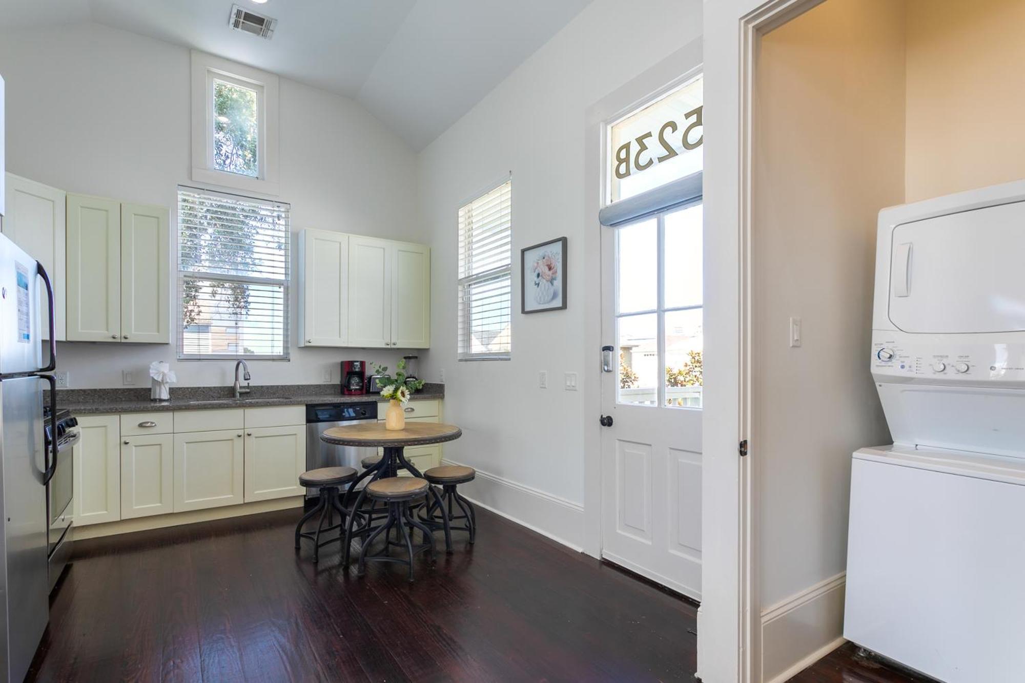 Charming 2Br On Carondelet By Hosteeva Nova Orleães Exterior foto